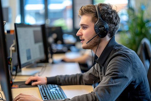 Persönliche Betreuung am Headset